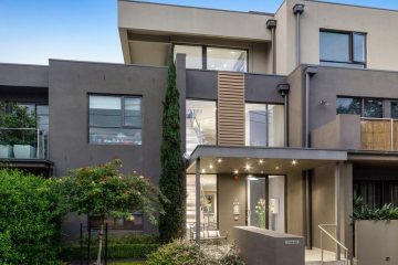 10/561 Glenferrie Road, Hawthorn, VIC