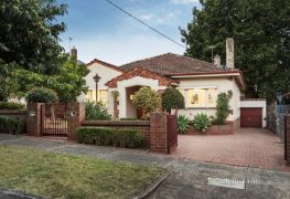 11 Griotte Street, Canterbury, VIC