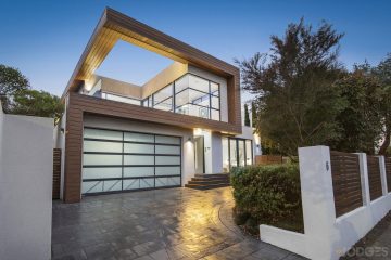 6 Bent Parade, Black Rock, VIC