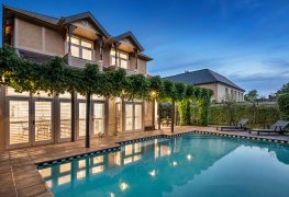 5 Hopetoun Avenue, Canterbury, VIC