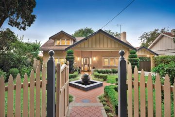 8 Currajong Avenue, Camberwell, VIC
