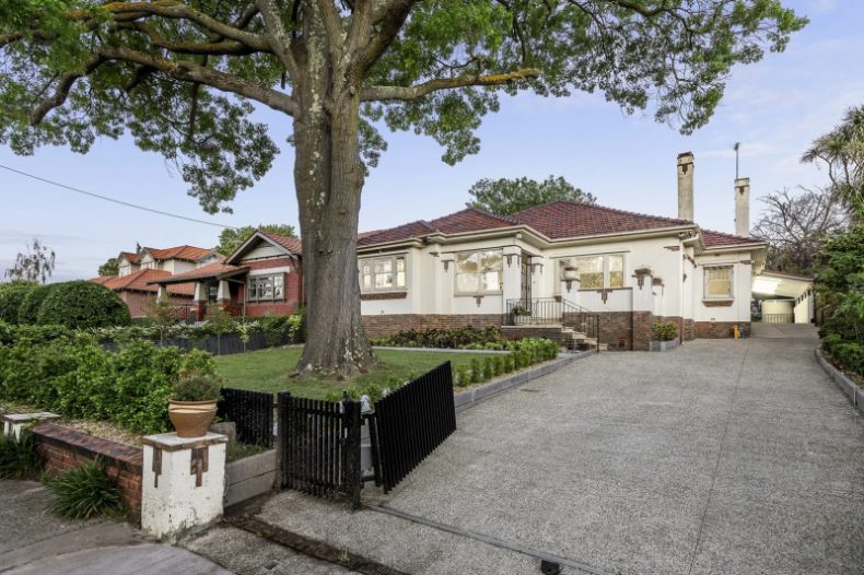 7 Parkside Avenue, Deepdene, VIC