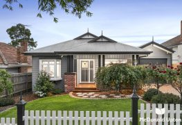 24 Ellenvale Avenue, Pascoe Vale South, VIC