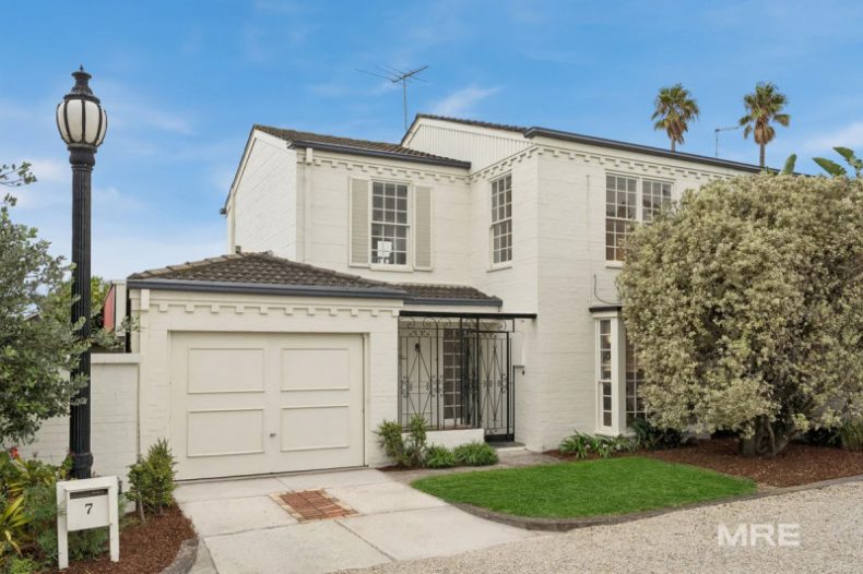 7/23 South Road, Brighton, VIC