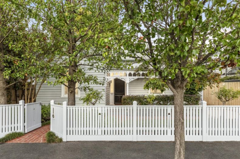 12 Hamilton Street, Brighton, VIC