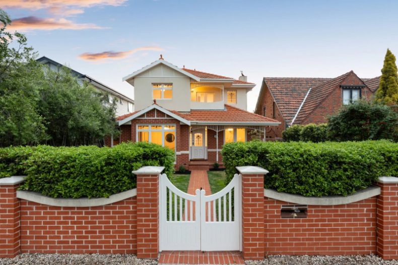 186 Centre Road, Bentleigh, VIC