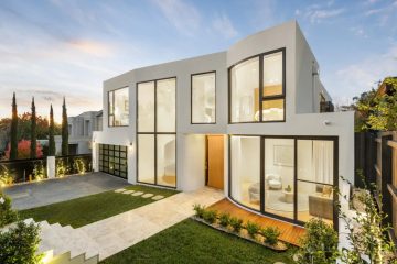 17 Middle Road, Camberwell, VIC