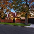 1a Monomeath Avenue, Canterbury, VIC