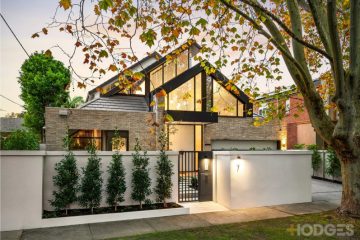 7 Weatherly Grove, Brighton, VIC