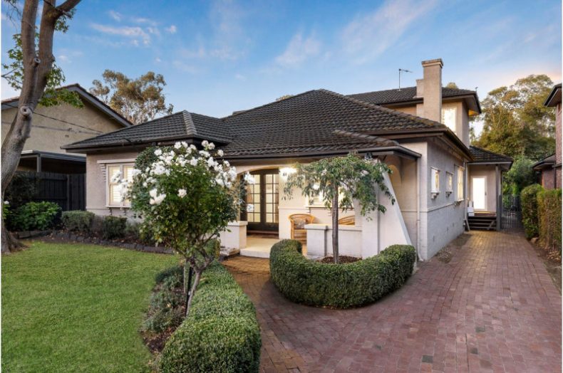 33 Allenby Avenue, Malvern East, VIC