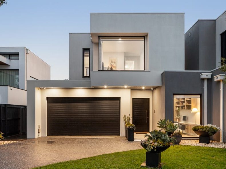 3a Cochrane Avenue, Mentone, VIC