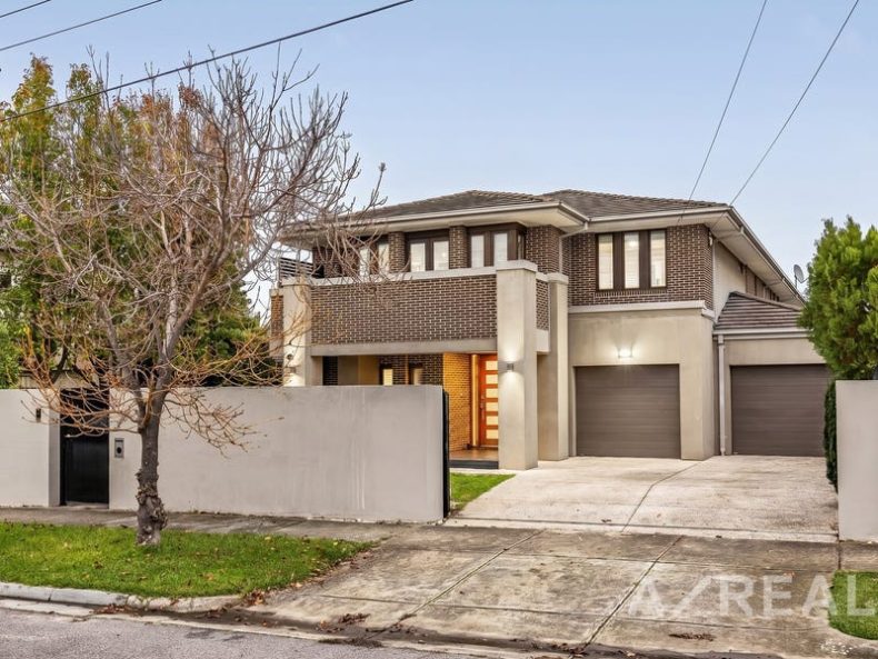 1 Bourneville Avenue, Brighton East, VIC
