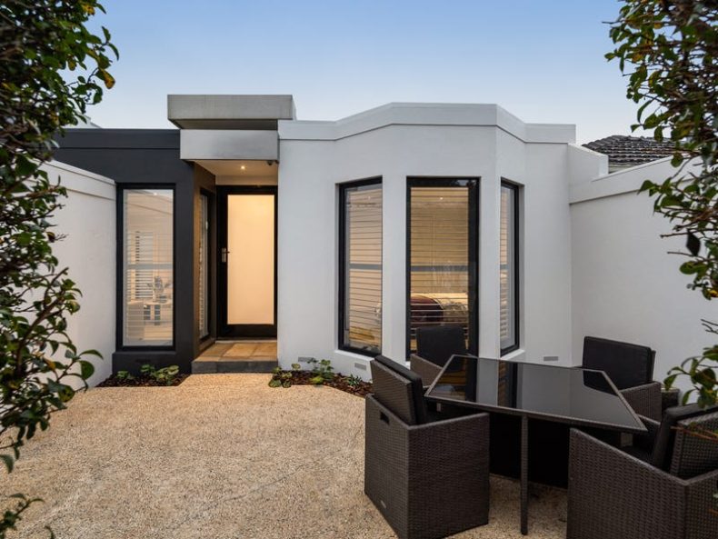31 Manor Street, Brighton, VIC 31 Manor Street, Brighton, VIC