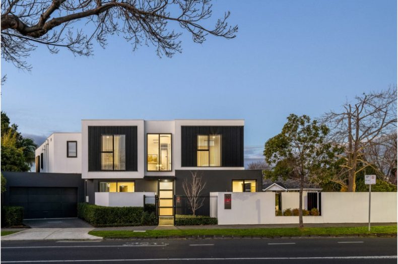 19 Barkly Street, Brighton, VIC