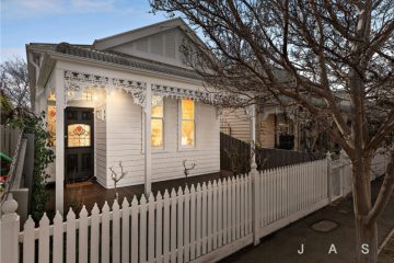 10 Thomson Street, Seddon, VIC