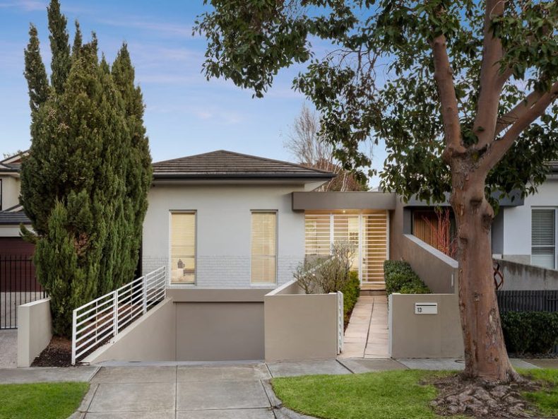 13 Anne Crescent, Brighton, VIC