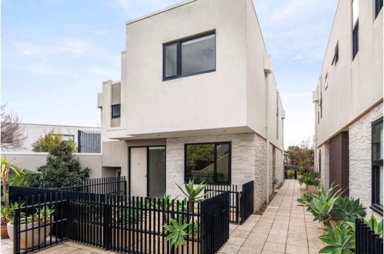 8/109 Asling Street, Brighton, VIC