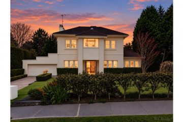24 Through Road, Camberwell, VIC