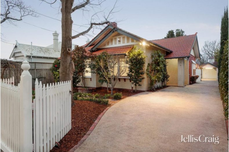 25 Durham Road, Surrey Hills, VIC