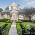 1 Carlyle Crescent, Mont Albert, VIC